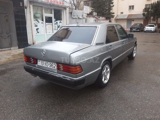 Mercedes 190 1989, 197,641 km - 2.0 л - Bakı