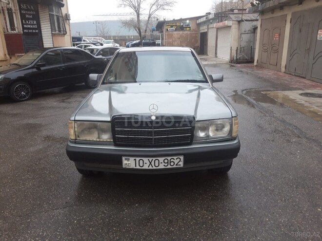Mercedes 190 1989, 197,641 km - 2.0 л - Bakı