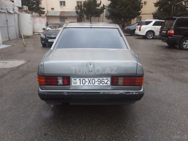 Mercedes 190 1989, 197,641 km - 2.0 л - Bakı