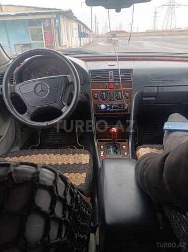 Mercedes C 200 1996, 298,000 km - 2.0 l - Bakı