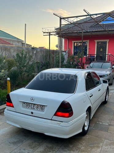 Mercedes C 250 1995, 265,365 km - 2.5 l - Şirvan
