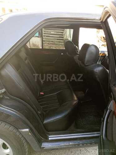 Mercedes E 200 1993, 389,000 km - 2.0 l - Bakı