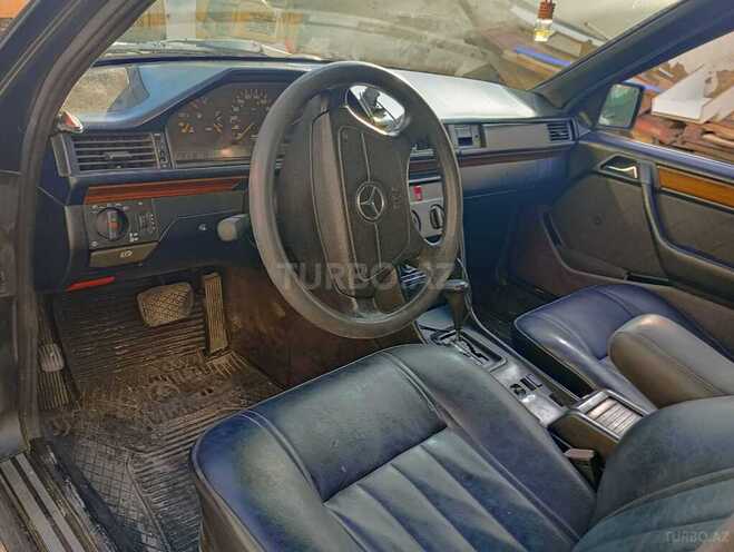 Mercedes E 200 1993, 389,000 km - 2.0 l - Bakı