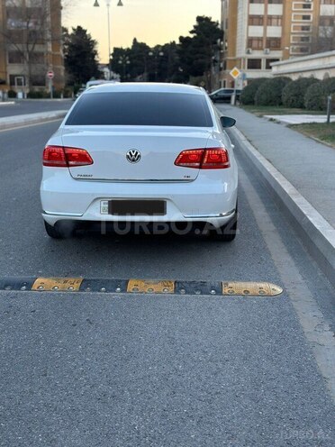 Volkswagen Passat 2012, 198,000 km - 1.8 l - Bakı
