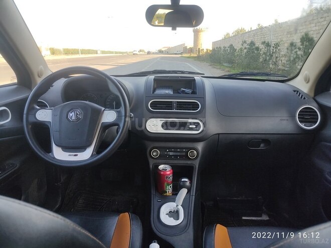 MG 3 2011, 162,000 km - 1.5 l - Bakı