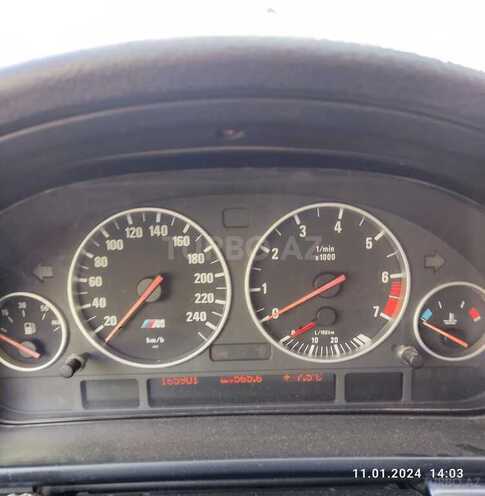 BMW 528 1997, 330,000 km - 2.8 l - Bakı