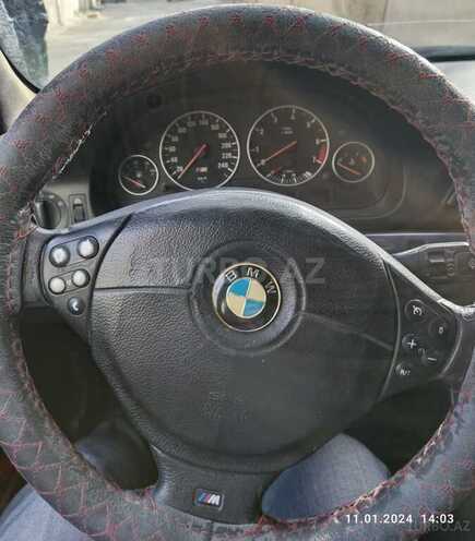 BMW 528 1997, 330,000 km - 2.8 l - Bakı