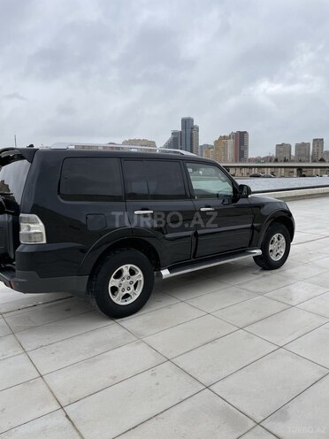 Mitsubishi Pajero 2007, 355,000 km - 3.0 l - Bakı