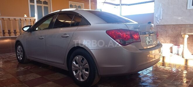 Chevrolet Cruze 2015, 180,001 km - 1.4 л - Şəmkir