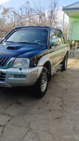 Mitsubishi L200 2004, 424,500 km - 2.5 л - Qazax