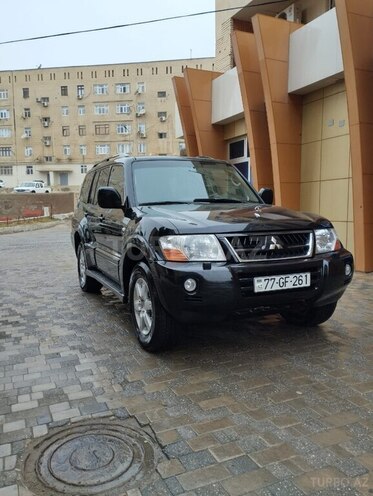 Mitsubishi Pajero 2006, 244,000 km - 3.8 л - Bakı
