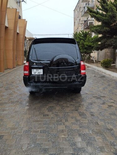 Mitsubishi Pajero 2006, 244,000 km - 3.8 л - Bakı