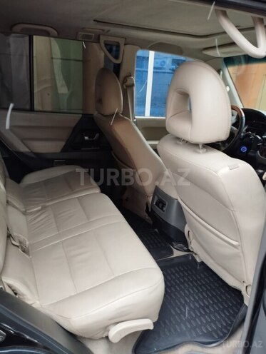 Mitsubishi Pajero 2006, 244,000 km - 3.8 л - Bakı