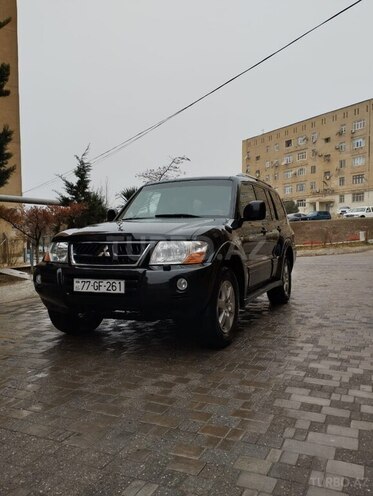 Mitsubishi Pajero 2006, 244,000 km - 3.8 л - Bakı
