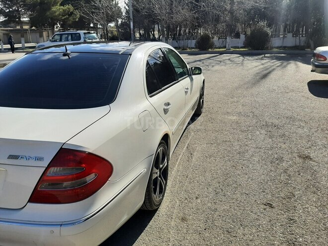Mercedes E 240 2004, 342,330 km - 2.6 л - Bakı