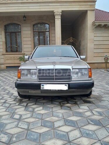 Mercedes E 200 1993, 353,425 km - 2.0 l - Şəmkir