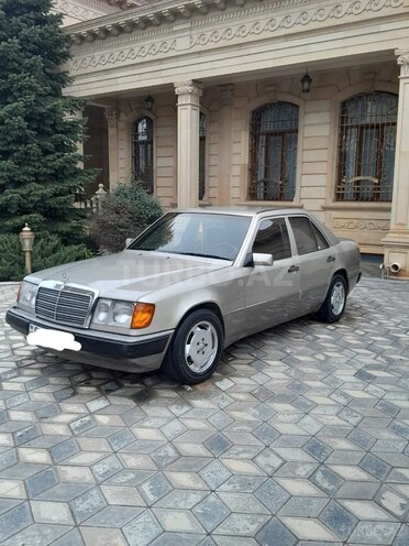 Mercedes E 200 1993, 353,425 km - 2.0 l - Şəmkir