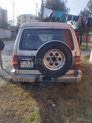 Mitsubishi Pajero 1991, 410,291 km - 2.5 l - Balakən
