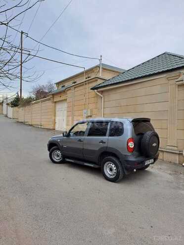 Chevrolet Niva 2014, 890,000 km - 1.7 l - Bakı