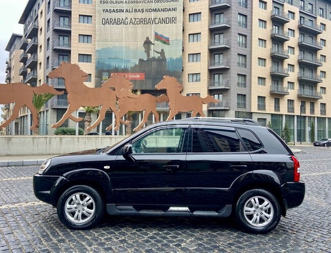 Hyundai Tucson 2008, 243,000 km - 2.0 л - Bakı