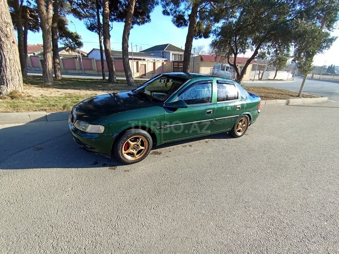 Opel Astra 1996, 350,000 km - 1.6 l - Bakı