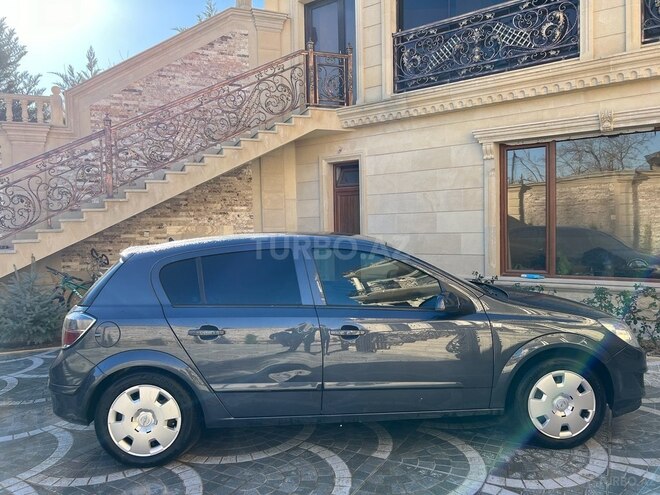 Opel Astra 2008, 275,000 km - 1.4 л - Bakı
