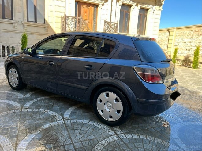 Opel Astra 2008, 275,000 km - 1.4 л - Bakı