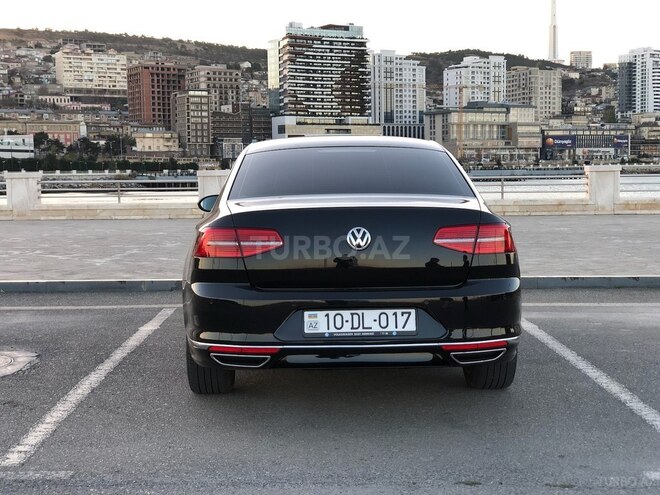 Volkswagen Passat 2018, 138,327 km - 1.8 l - Bakı