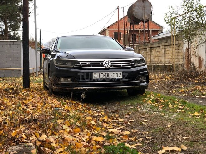 Volkswagen Passat 2018, 138,327 km - 1.8 l - Bakı