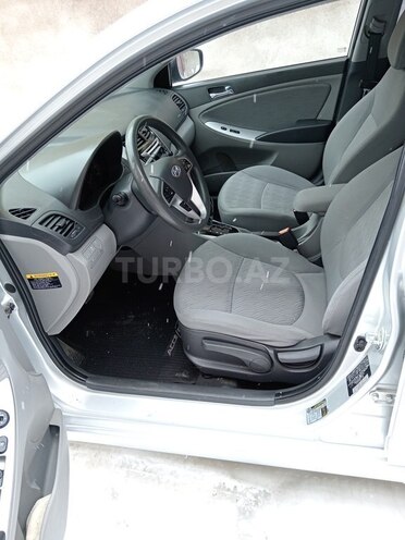 Hyundai Accent 2013, 122,000 km - 1.6 l - Bakı