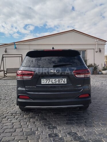 Kia Sorento 2017, 135,000 km - 2.0 l - Bakı