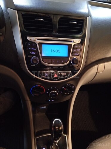Hyundai Accent 2013, 122,000 km - 1.6 l - Bakı
