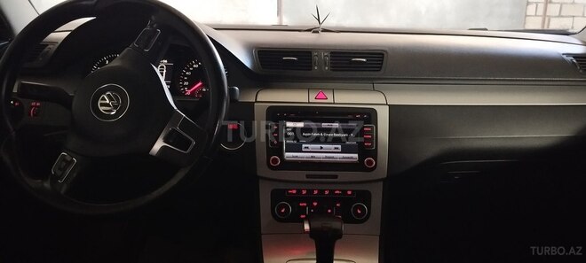 Volkswagen Passat 2010, 200,000 km - 1.8 л - Gəncə