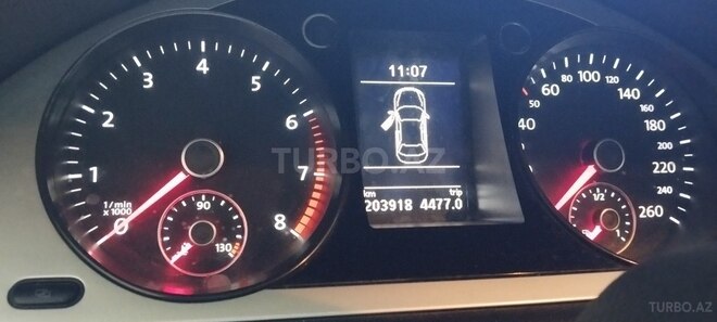 Volkswagen Passat 2010, 200,000 km - 1.8 л - Gəncə