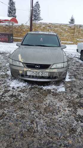 Opel Vectra 1995, 350,000 km - 1.6 l - Gəncə