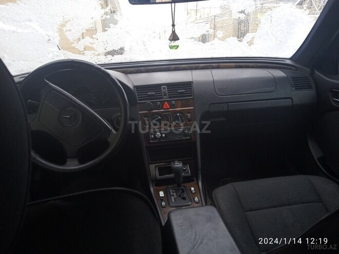 Mercedes C 180 1997, 321,523 km - 1.8 л - Bakı