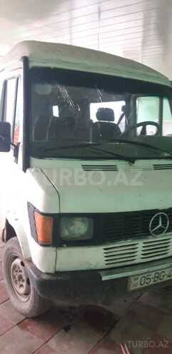 Mercedes  1994, 273,000 km - 2.3 l - Qazax