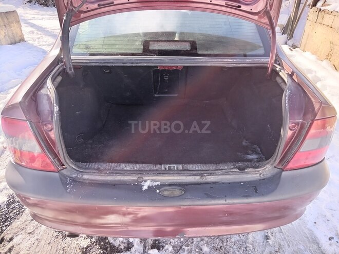 Opel Vectra 1998, 441,648 km - 1.8 л - Quba