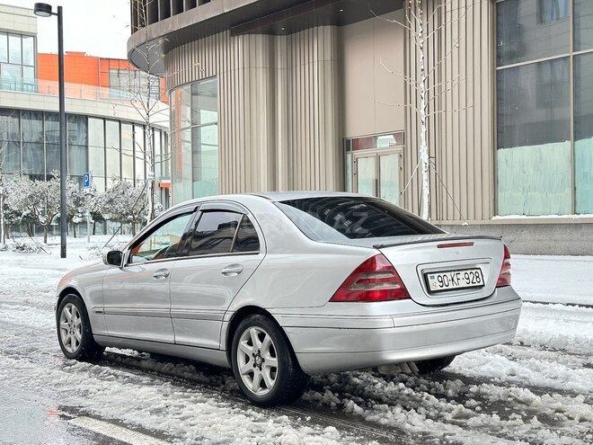 Mercedes C 200 2000, 540,000 km - 2.0 l - Bakı