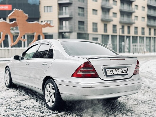 Mercedes C 200 2000, 540,000 km - 2.0 l - Bakı