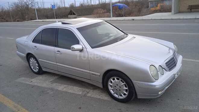 Mercedes E 220 2000, 380,000 km - 2.2 l - Bakı