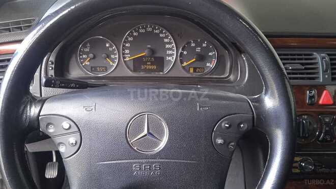 Mercedes E 220 2000, 380,000 km - 2.2 l - Bakı