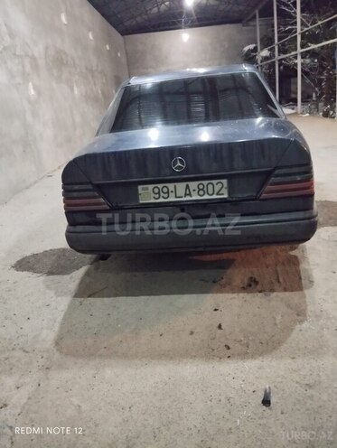 Mercedes E 200 1987, 87,000 km - 2.0 l - Göyçay