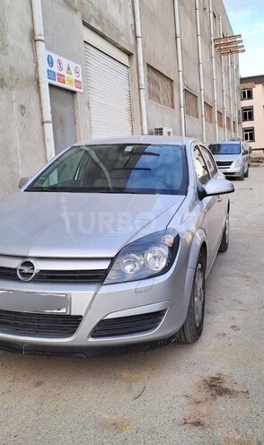 Opel Astra 2004, 300,000 km - 1.4 l - Bakı