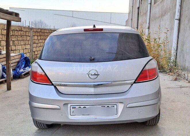 Opel Astra 2004, 300,000 km - 1.4 l - Bakı