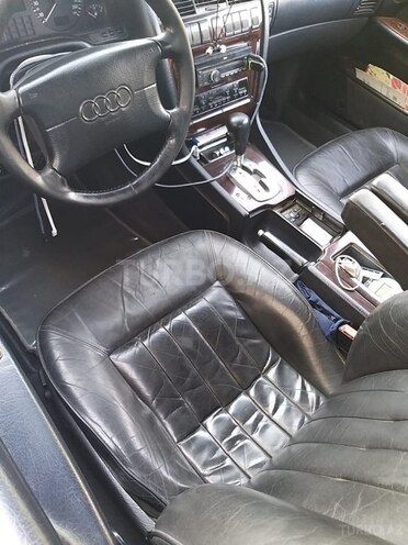 Audi A8 1997, 337,000 km - 2.8 l - Sumqayıt