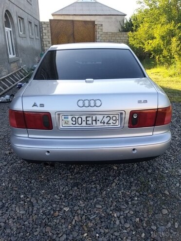 Audi A8 1997, 337,000 km - 2.8 l - Sumqayıt