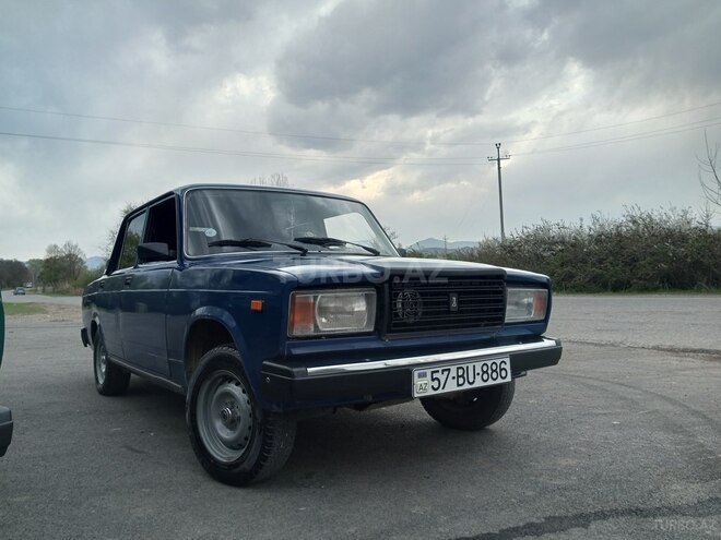 LADA (VAZ) 2107 2003, 25,000 km - 1.6 л - Qazax