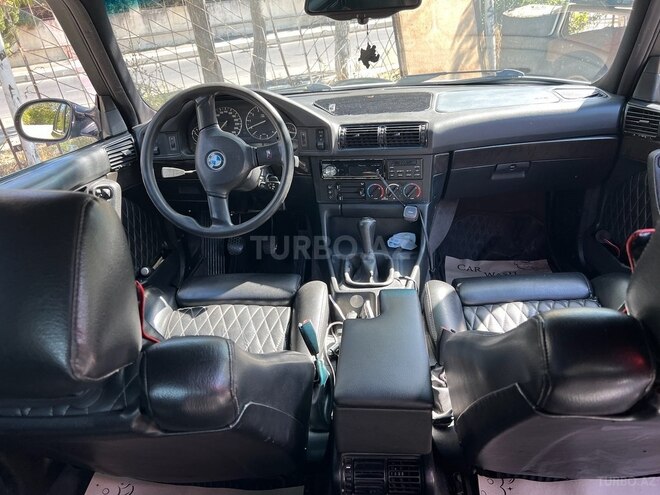 BMW 520 1995, 250,000 km - 2.0 l - Bakı