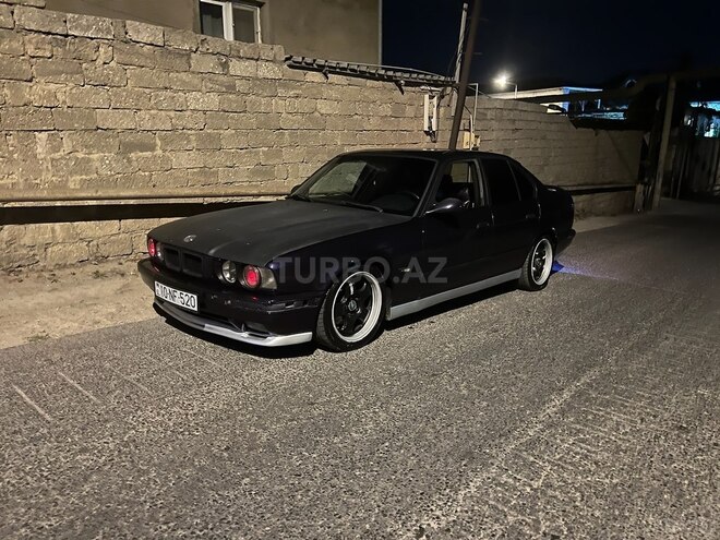 BMW 520 1995, 250,000 km - 2.0 l - Bakı